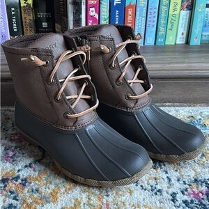 Sperry Duck Boots size 6